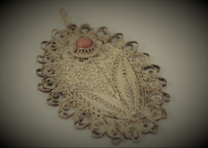 Silver Filigree Pendant