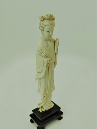 Figurine of Ivory