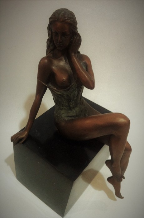 Sitting Nude Female Sculpture