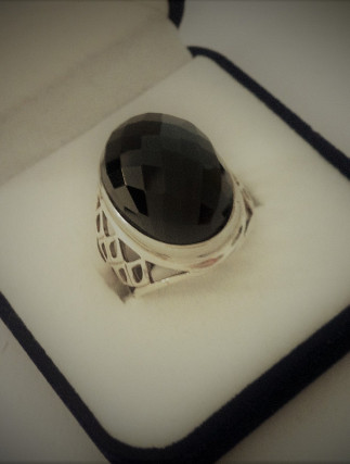 Onix Silver Ring