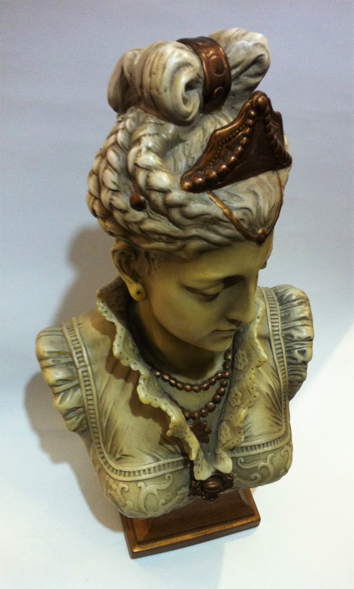 Antique Female Bust | Antik Spalato Shop