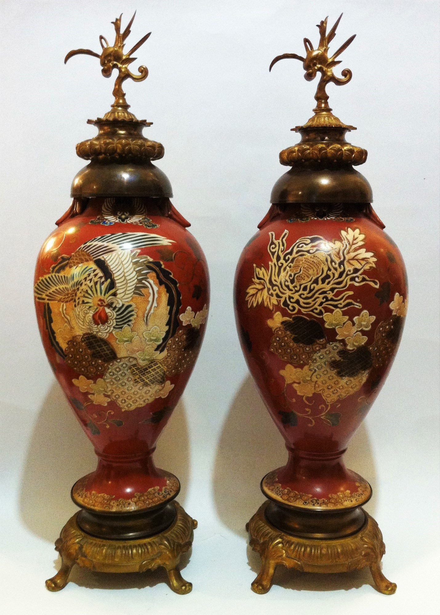 Pair of Paris Porcelain Botanical Vases : Earle D 