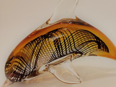 Dolphin glass