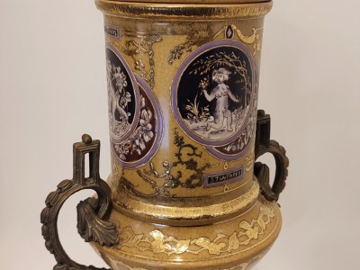 Ceramic Urn Jar Lid Vase