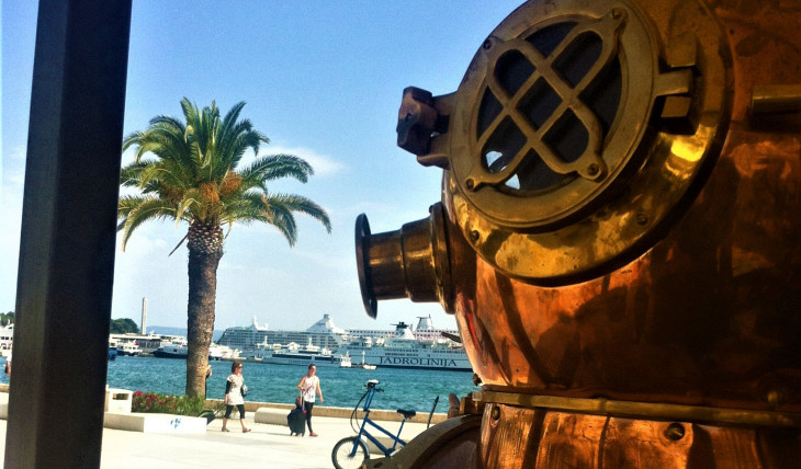 "Dalmacijo, sve ti cvitalo"