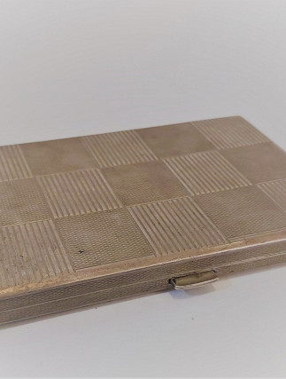 Cigarette case