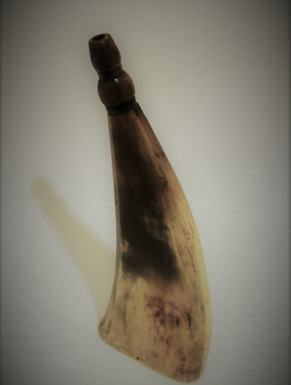 Powder Flask Horn
